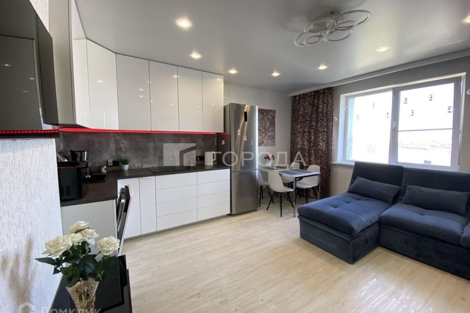 Сдаётся 2-комнатная квартира, 62.5 м²
