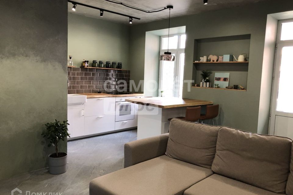 Продаётся 2-комнатная квартира, 43.2 м²