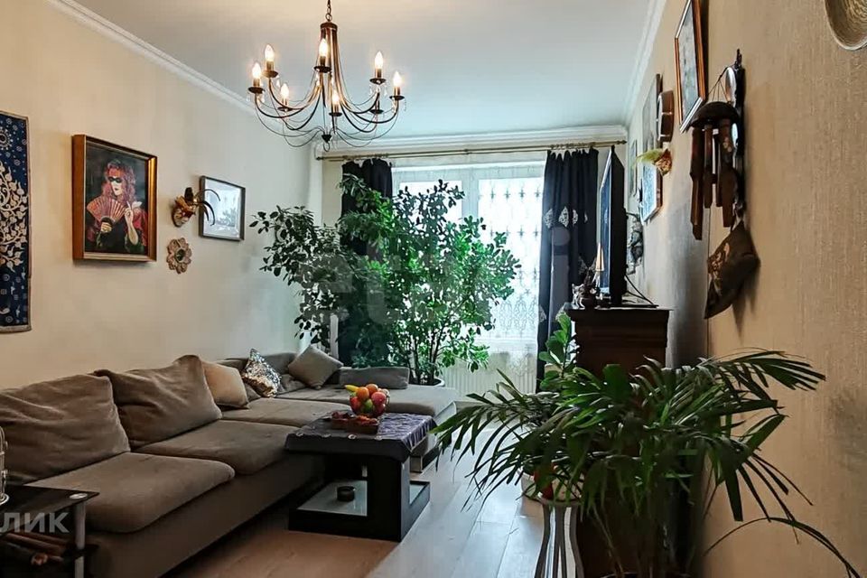 Продаётся 3-комнатная квартира, 76.8 м²