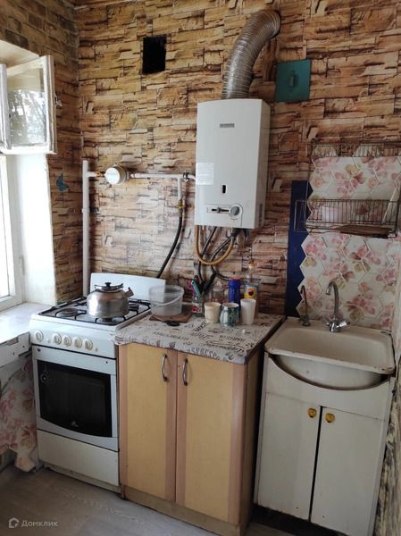 Продаётся 3-комнатная квартира, 52.5 м²