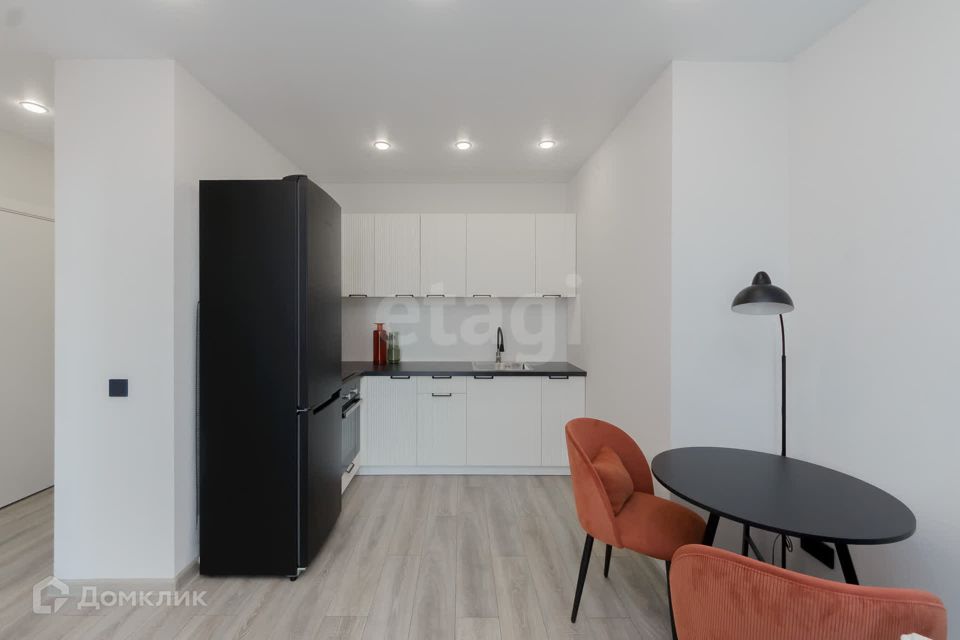 Продаётся 1-комнатная квартира, 37.1 м²