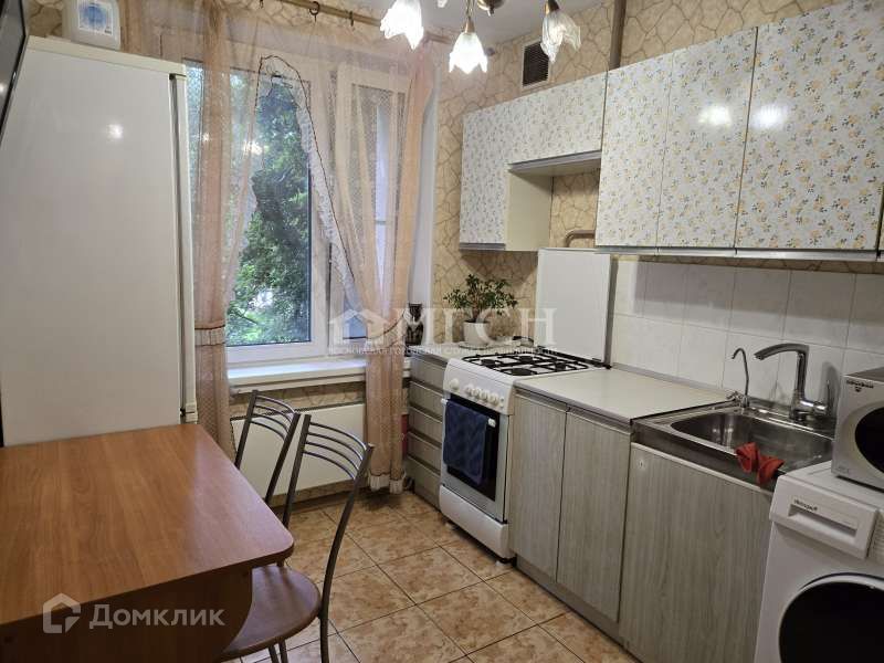 Сдаётся 1-комнатная квартира, 33 м²