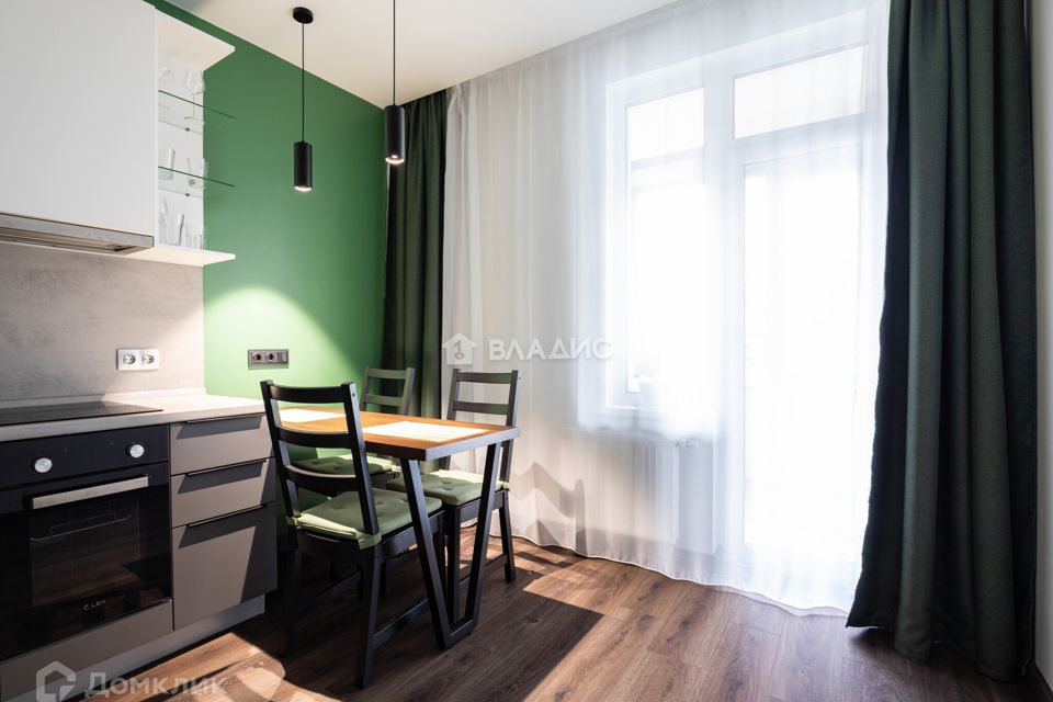 Продаётся 1-комнатная квартира, 38 м²