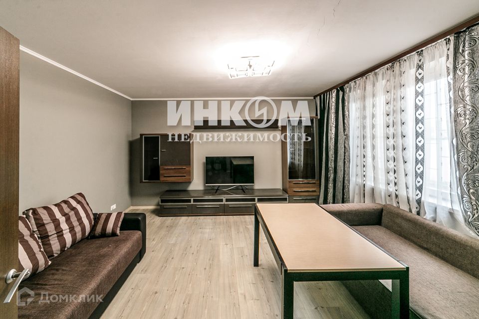 Продаётся 2-комнатная квартира, 72 м²