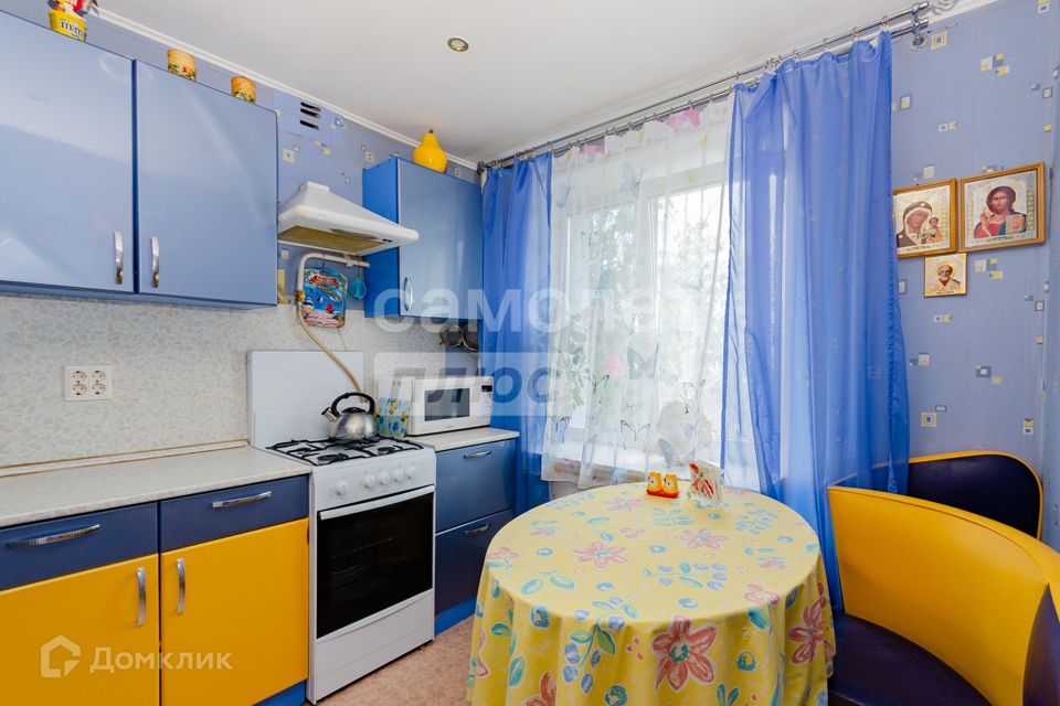 Продаётся 3-комнатная квартира, 62.5 м²