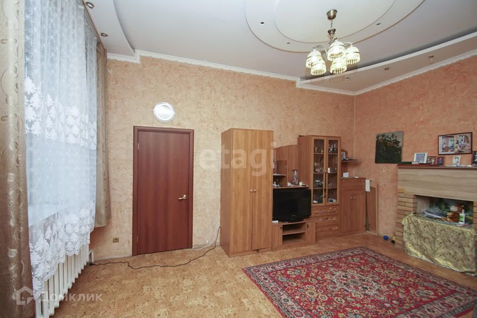 Продаётся 3-комнатная квартира, 69.8 м²