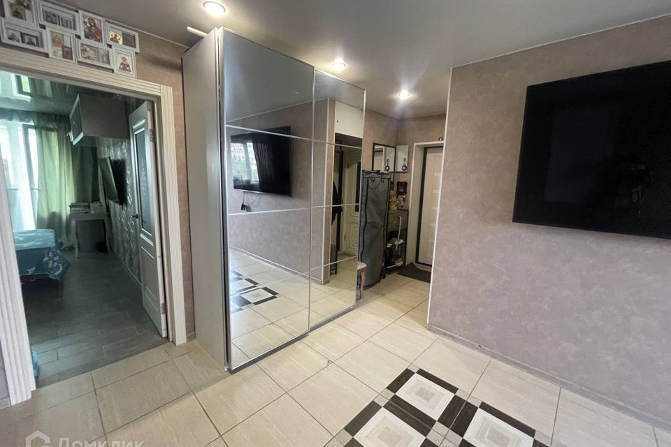 Продаётся 3-комнатная квартира, 59.5 м²
