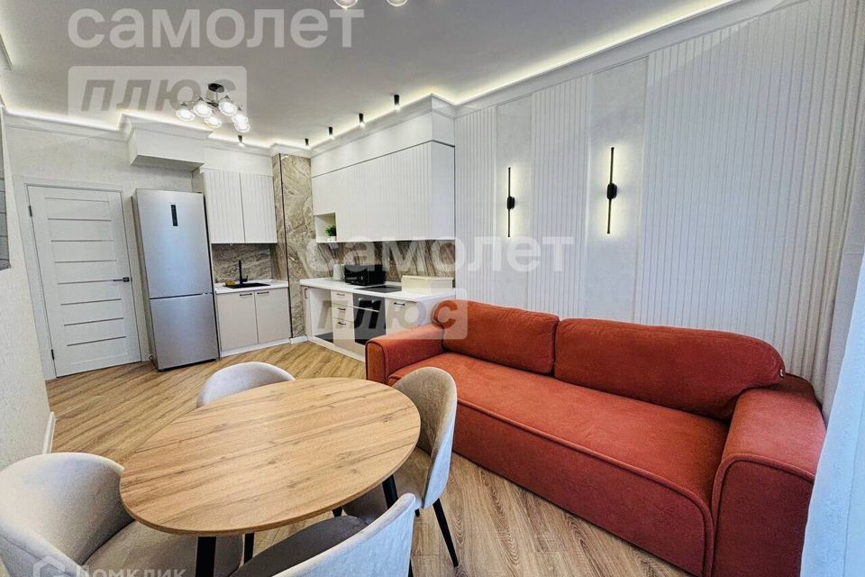 Сдаётся 2-комнатная квартира, 72 м²