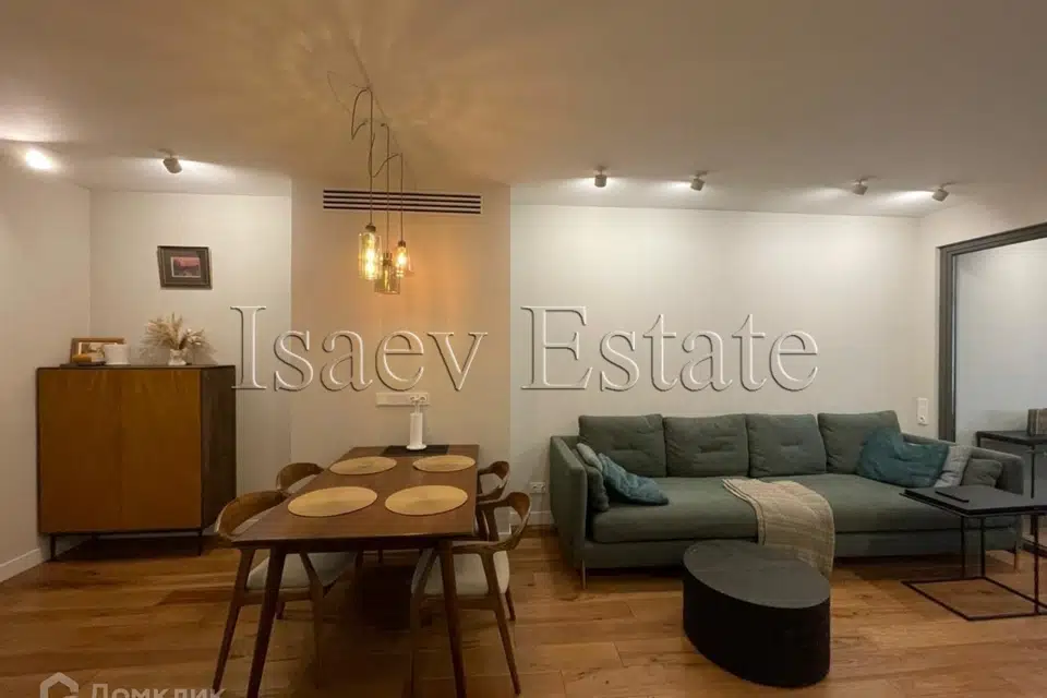 Продаётся 3-комнатная квартира, 65 м²