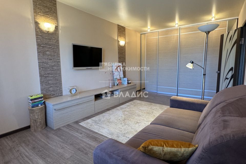 Продаётся 1-комнатная квартира, 39.6 м²