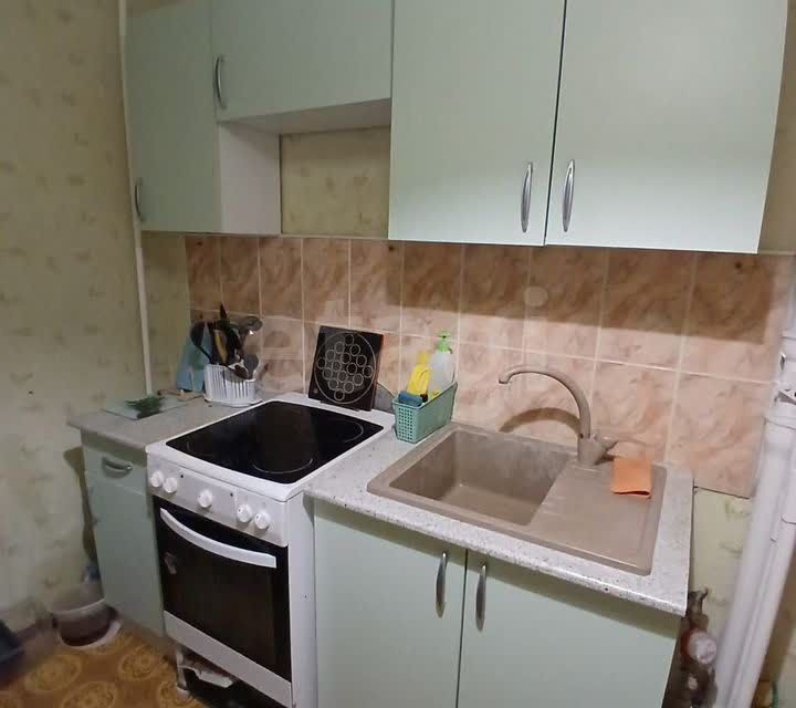 Продаётся 3-комнатная квартира, 59.3 м²