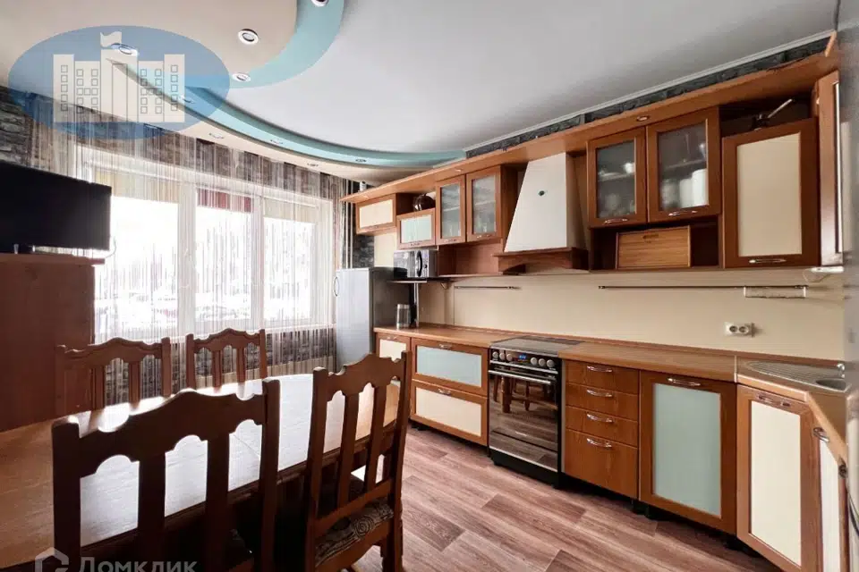 Продаётся 4-комнатная квартира, 78.9 м²