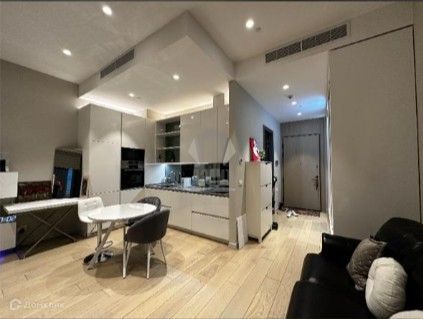 Продаётся 1-комнатная квартира, 52 м²