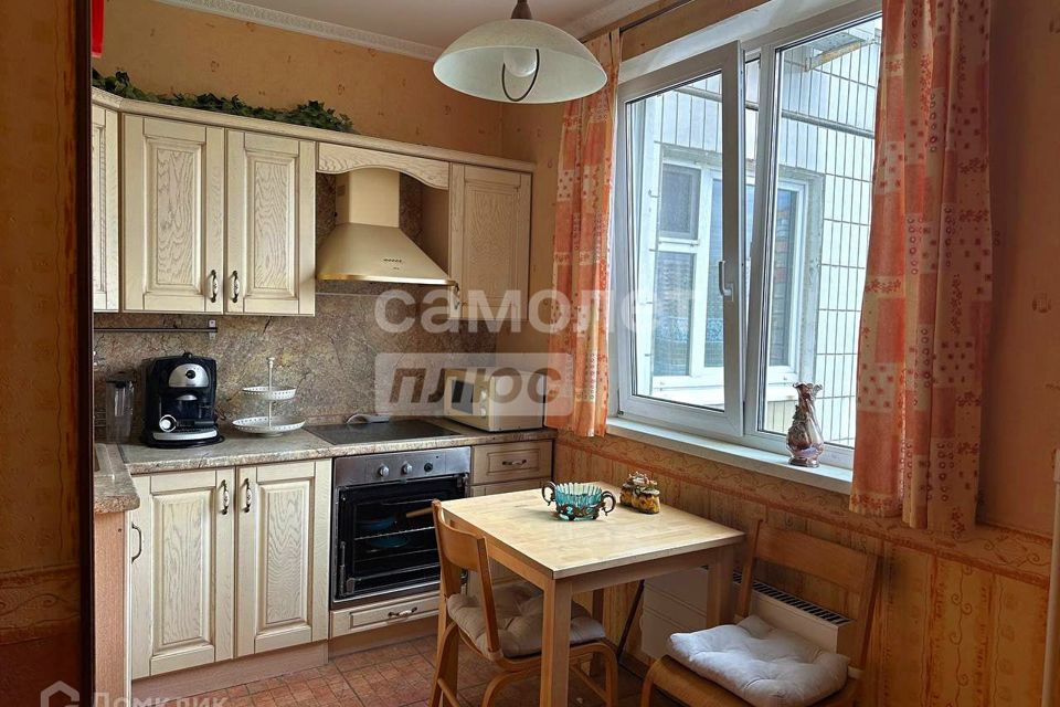 Продаётся 1-комнатная квартира, 38.5 м²
