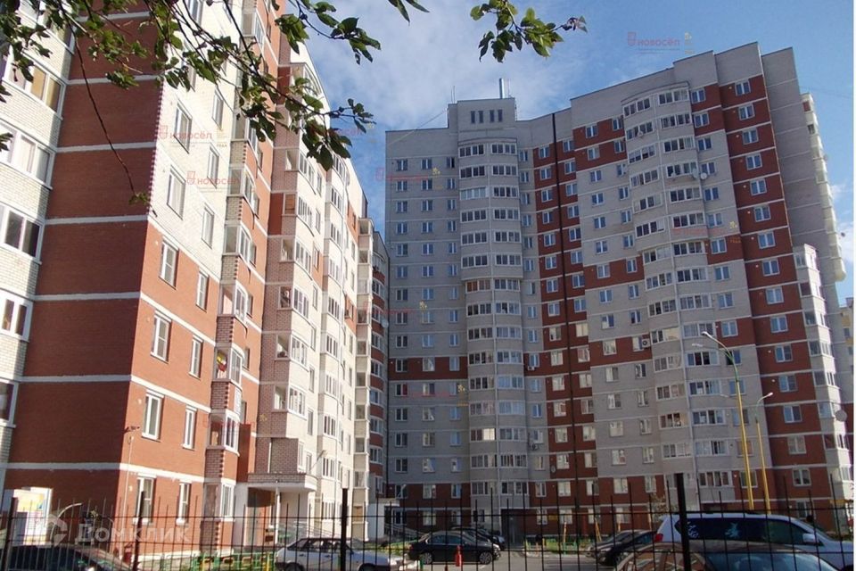 Сдаётся 2-комнатная квартира, 52 м²