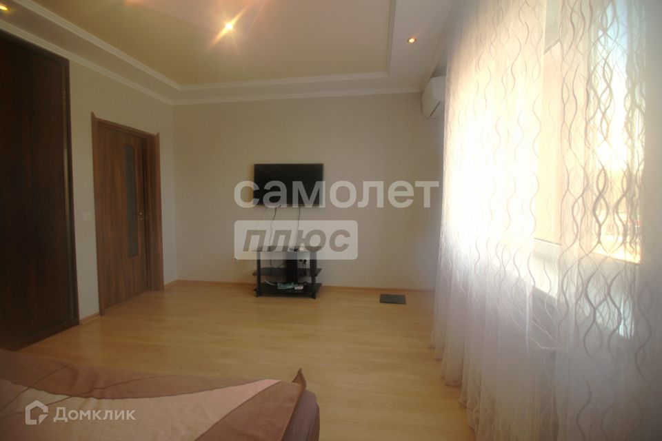 Продаётся 1-комнатная квартира, 40.1 м²