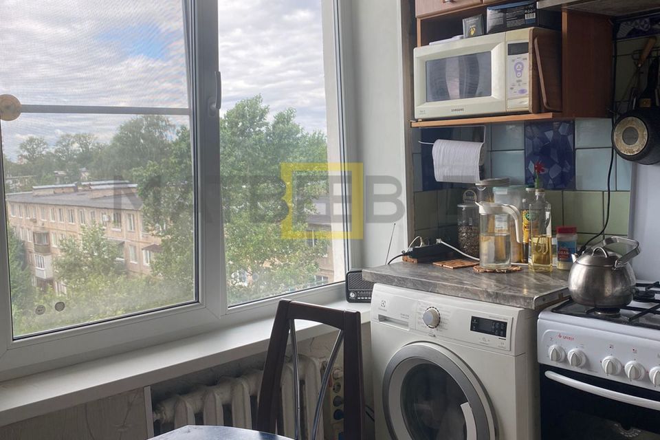 Продаётся 3-комнатная квартира, 56.2 м²