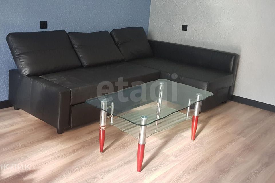 Сдаётся 2-комнатная квартира, 60 м²