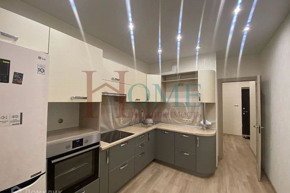 Сдаётся 1-комнатная квартира, 38 м²