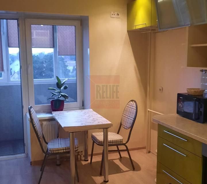 Продаётся 1-комнатная квартира, 37.8 м²