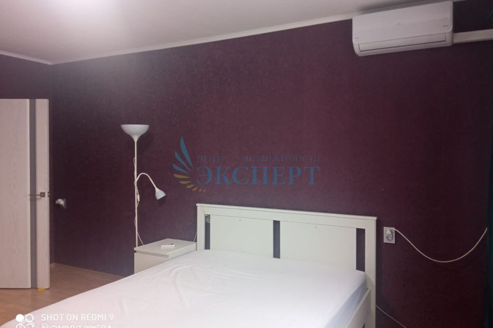 Сдаётся 1-комнатная квартира, 42 м²