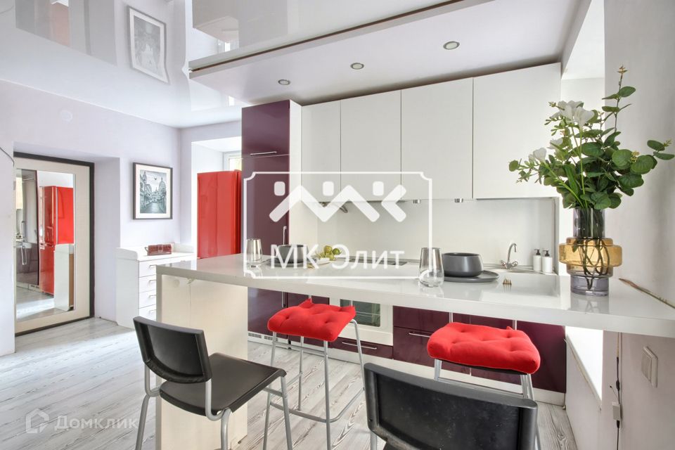 Продаётся 2-комнатная квартира, 49.6 м²