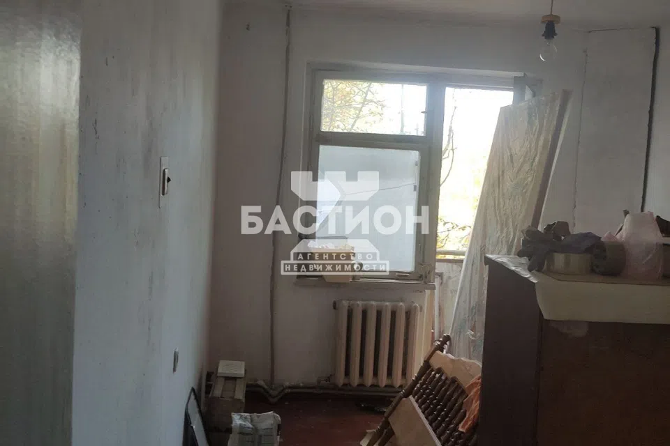 Продаётся 4-комнатная квартира, 81 м²