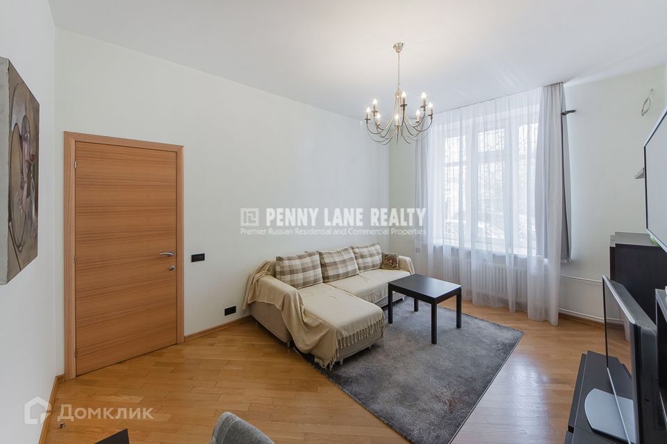 Сдаётся 2-комнатная квартира, 69 м²