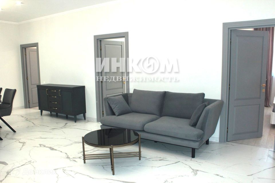 Сдаётся 4-комнатная квартира, 100 м²