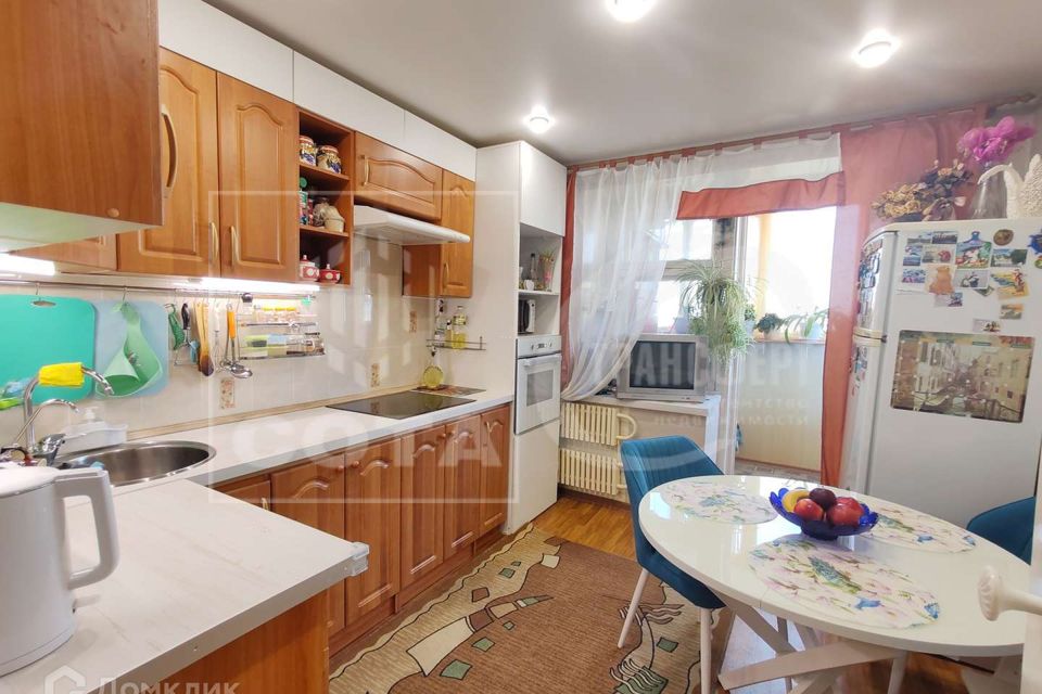 Продаётся 2-комнатная квартира, 64 м²