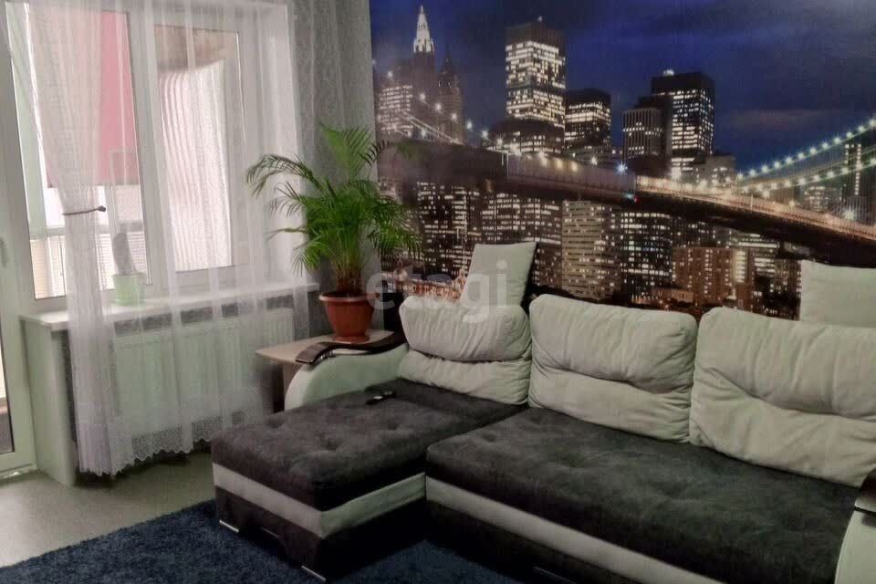 Продаётся 2-комнатная квартира, 49.8 м²