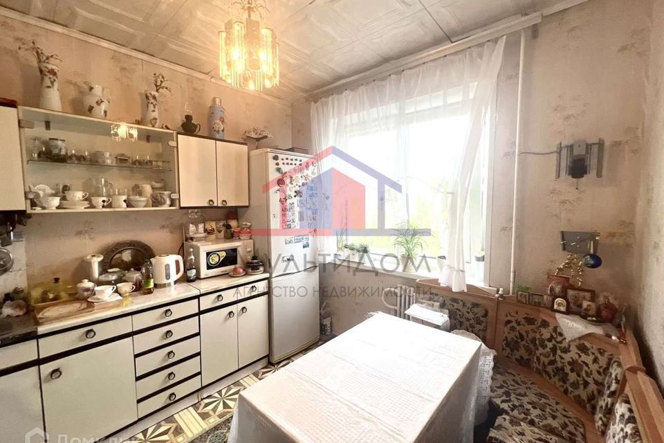 Продаётся 3-комнатная квартира, 64 м²