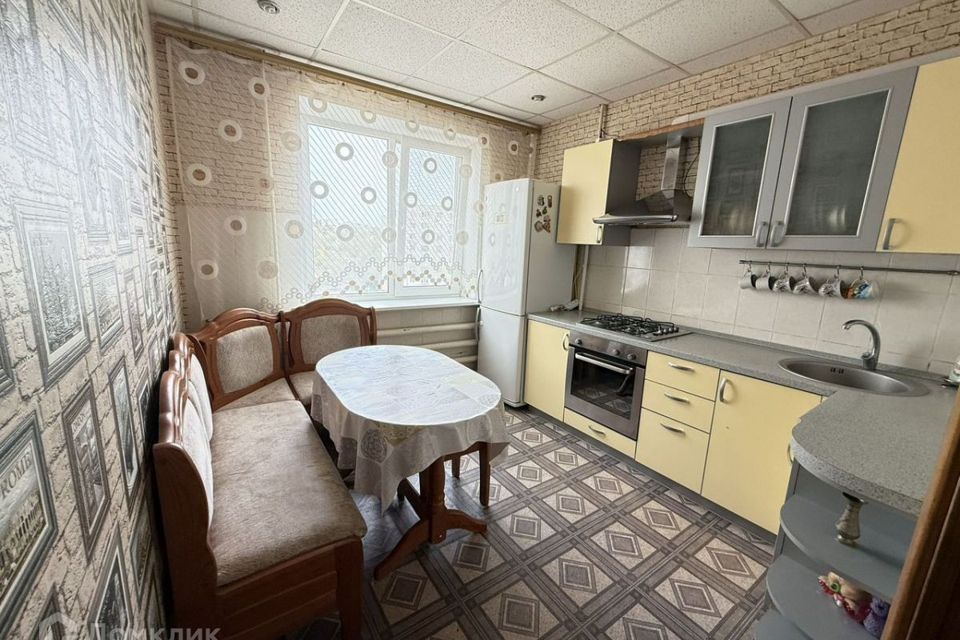 Продаётся 3-комнатная квартира, 64 м²