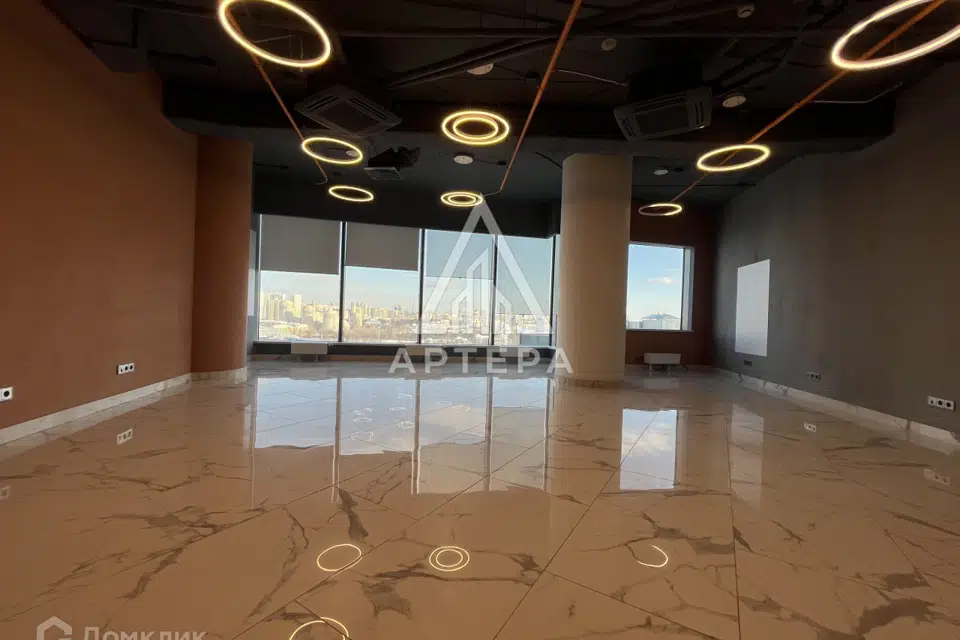 Сдаётся офис, 65 м²
