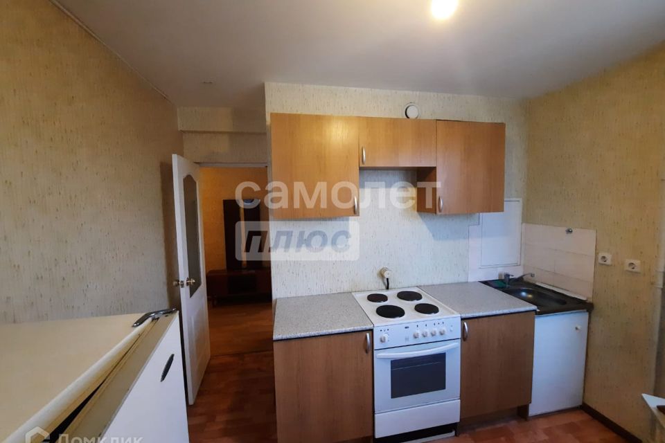 Продаётся 1-комнатная квартира, 37.9 м²