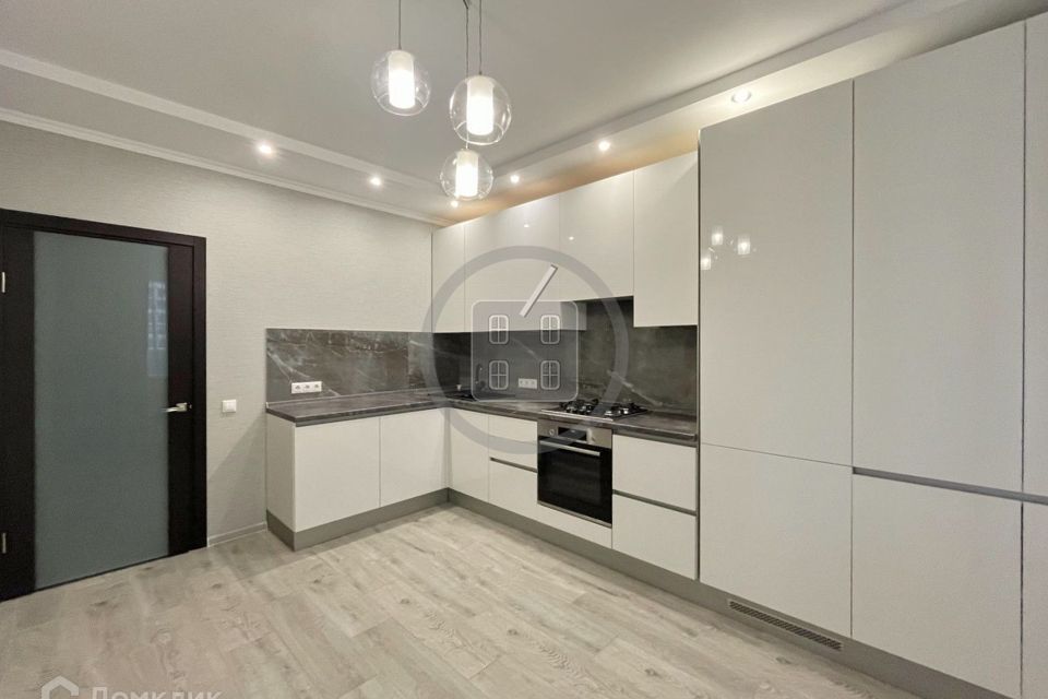 Продаётся 1-комнатная квартира, 48.6 м²