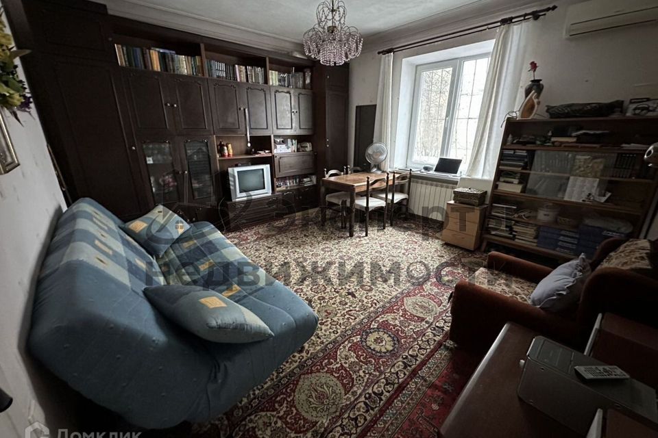 Продаётся 3-комнатная квартира, 56 м²