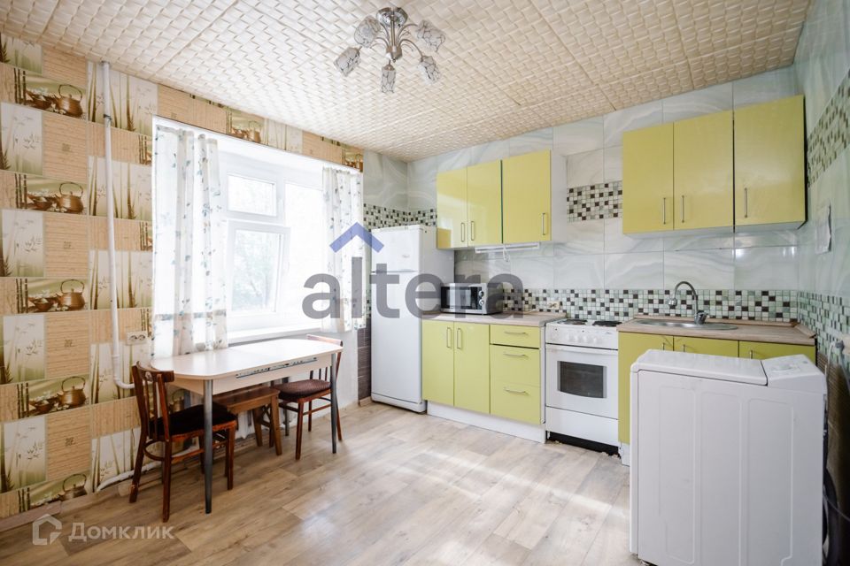 Продаётся 1-комнатная квартира, 35.9 м²