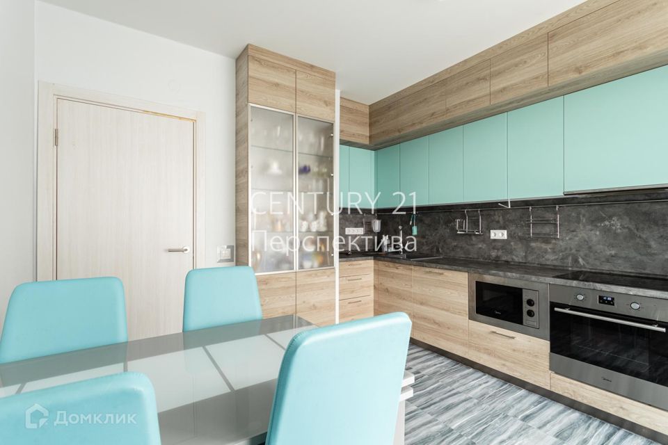 Продаётся 3-комнатная квартира, 72 м²