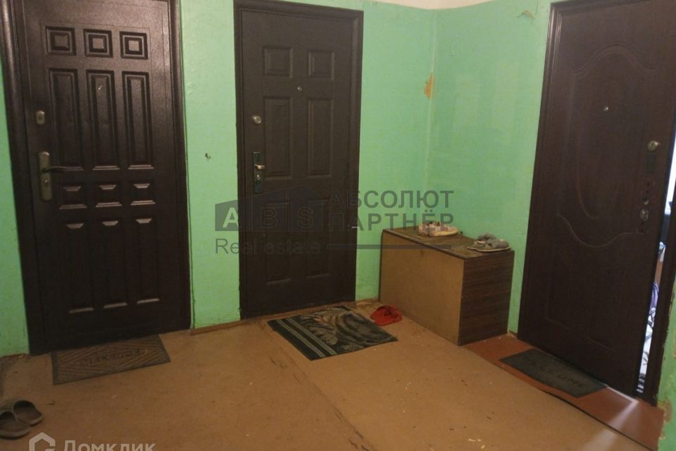 Продаётся комната в 5-комн. квартире, 18.2 м²