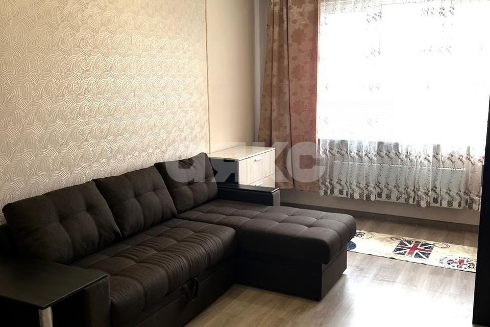 Продаётся 1-комнатная квартира, 37.7 м²