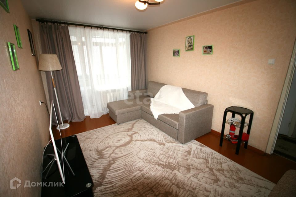 Продаётся 1-комнатная квартира, 32 м²