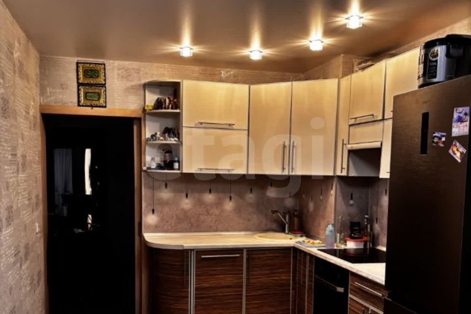 Продаётся 1-комнатная квартира, 43.8 м²