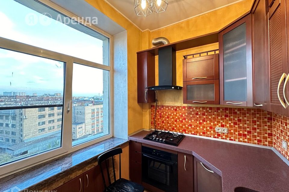 Сдаётся 2-комнатная квартира, 73 м²