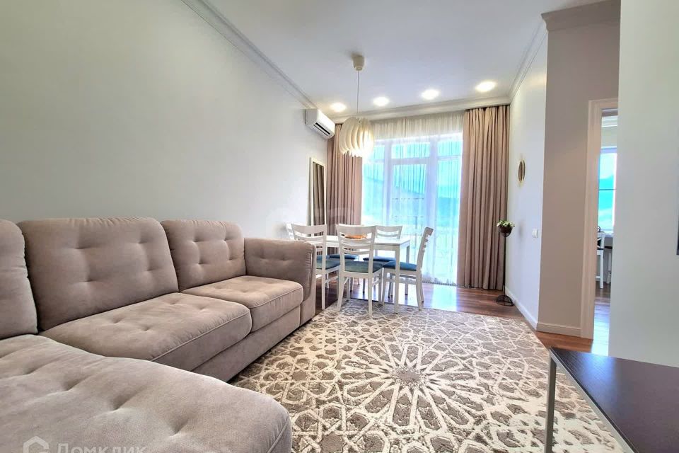 Продаётся 3-комнатная квартира, 72.9 м²