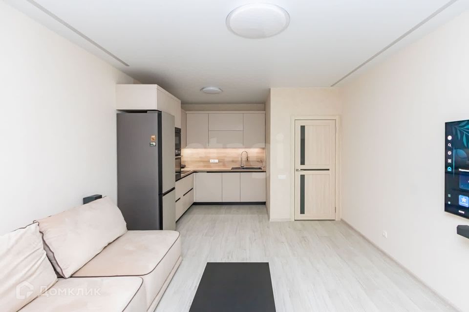Продаётся 1-комнатная квартира, 43.6 м²