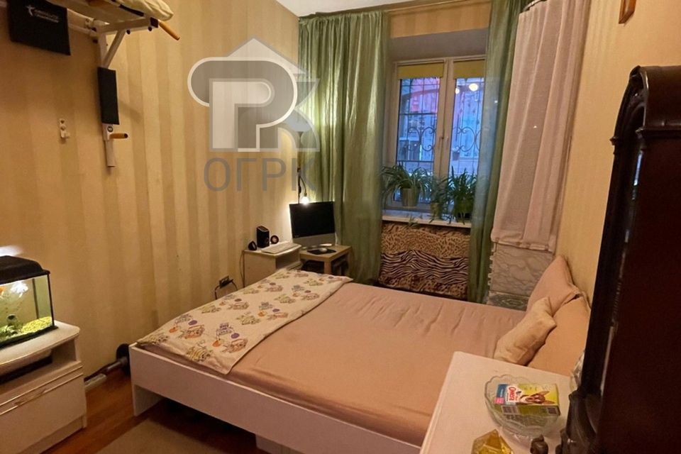 Продаётся 4-комнатная квартира, 96.4 м²