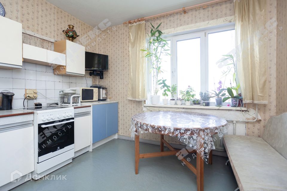 Продаётся 3-комнатная квартира, 70.2 м²