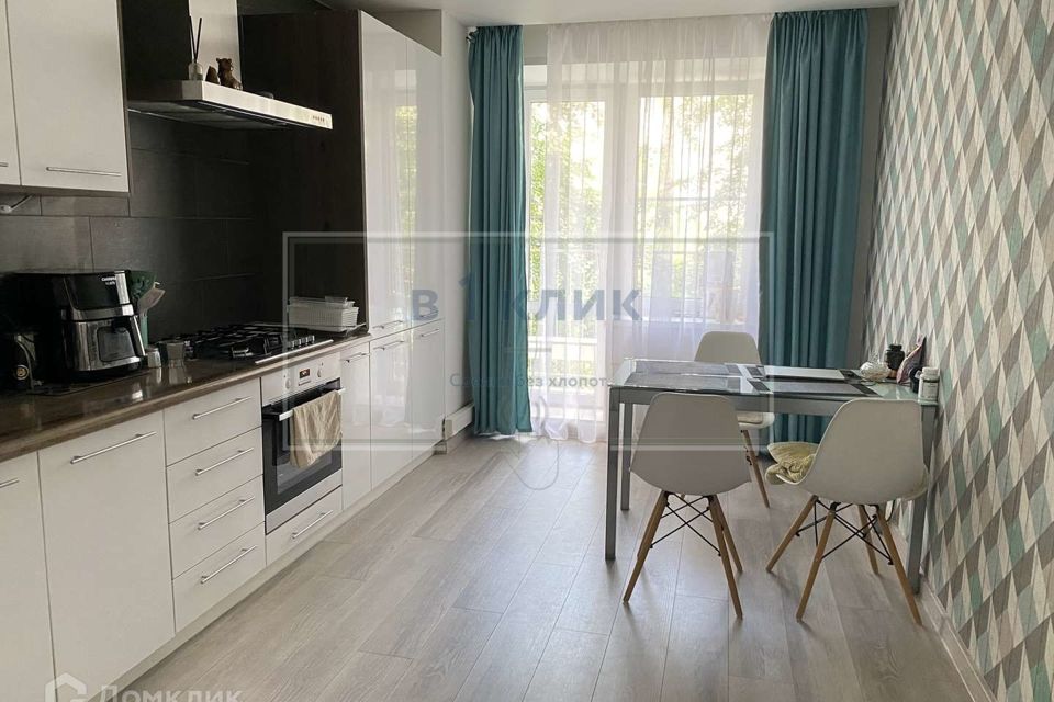 Продаётся 2-комнатная квартира, 68.5 м²