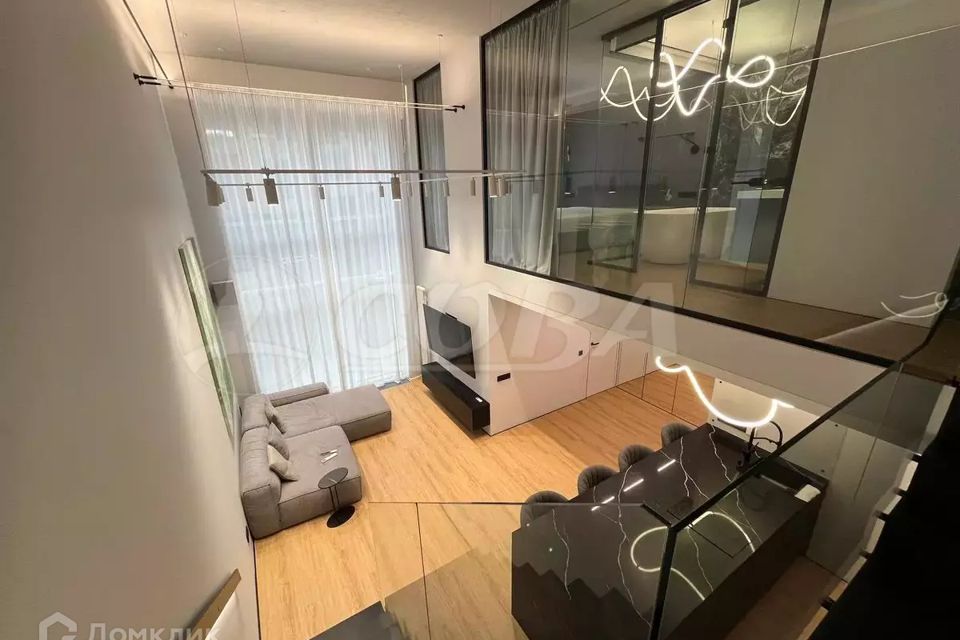 Сдаётся 1-комнатная квартира, 80 м²